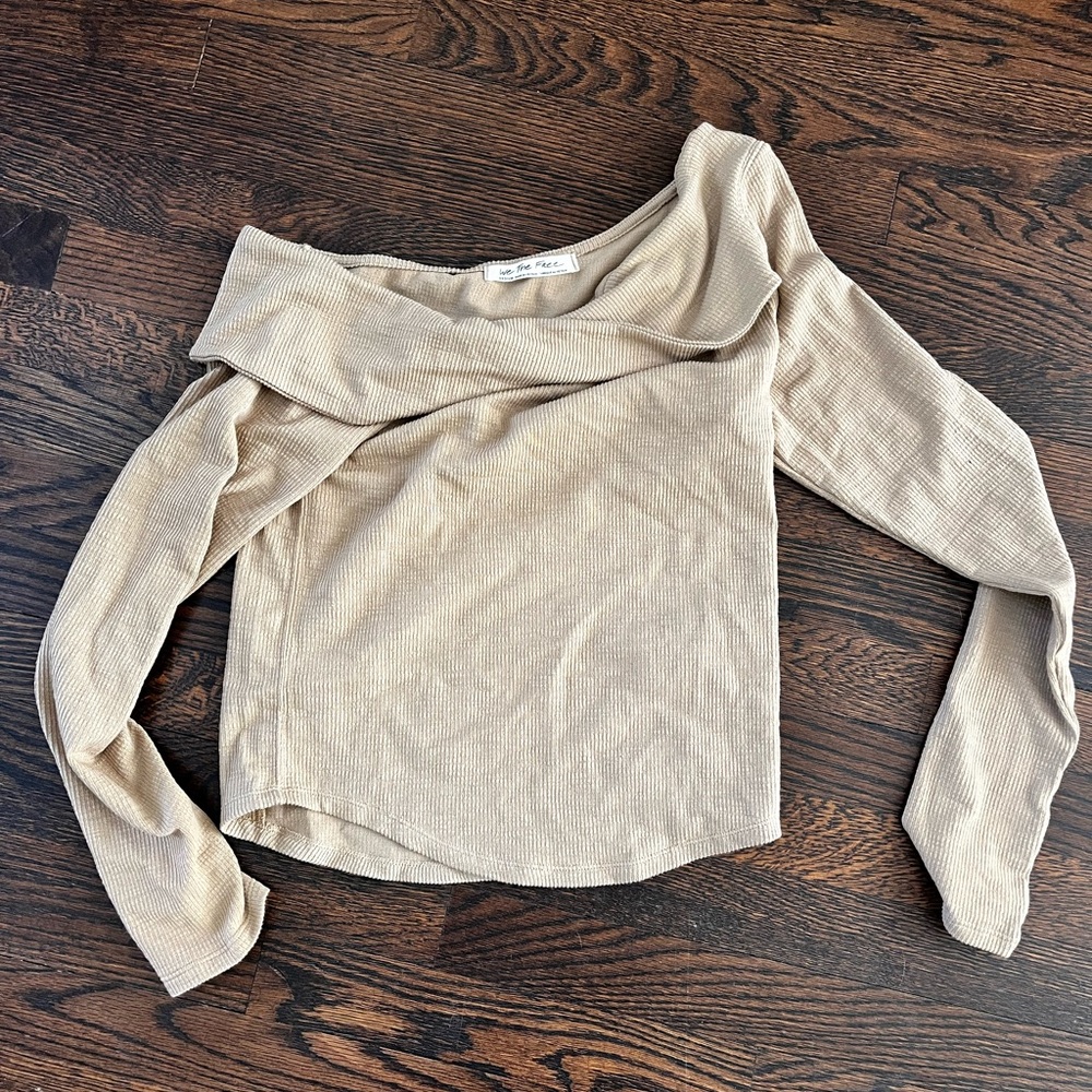 Off-Shoulder Long Sleeve Top